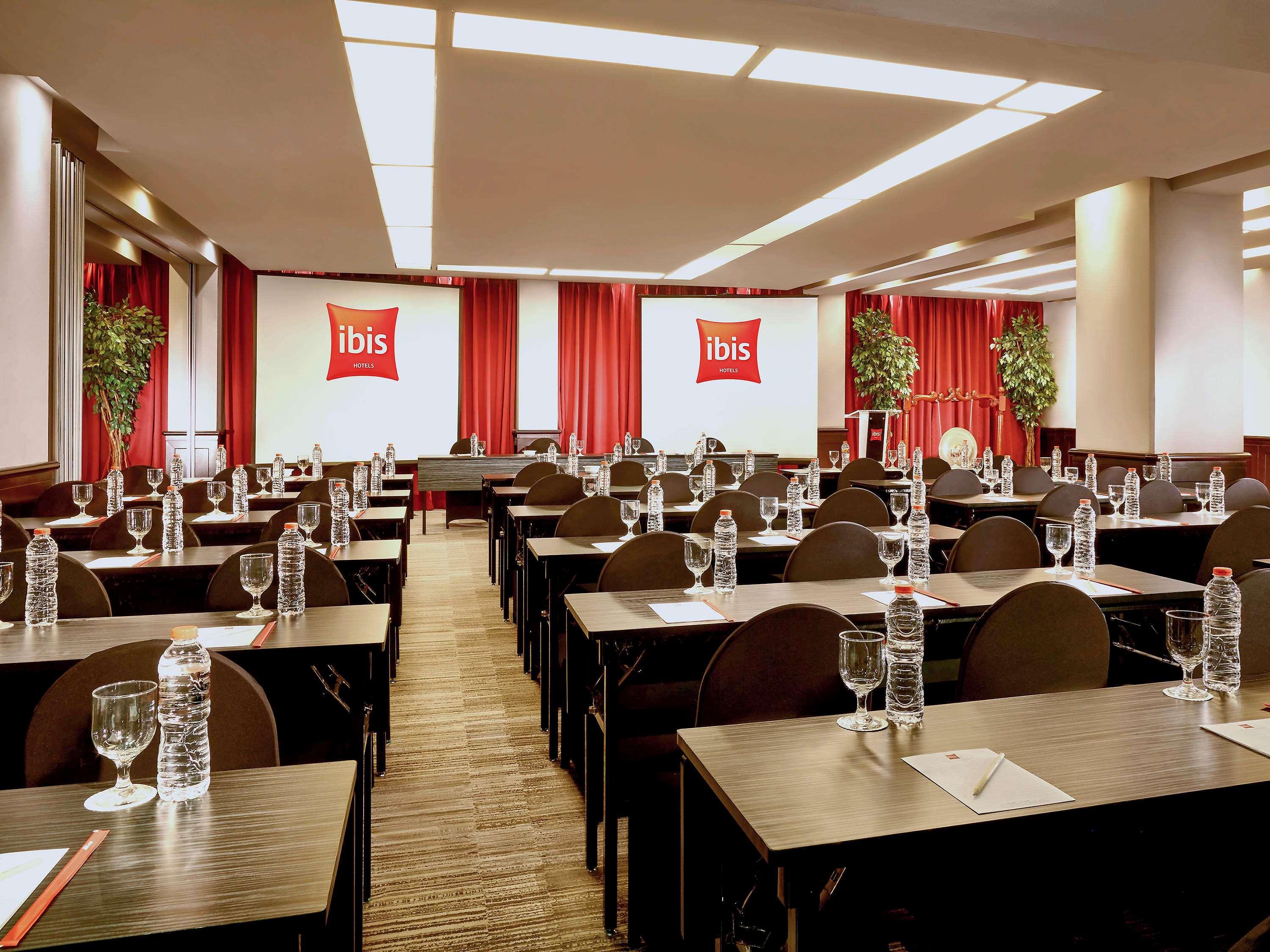 Hotel Kimaya Slipi Jakarta By Harris Ngoại thất bức ảnh