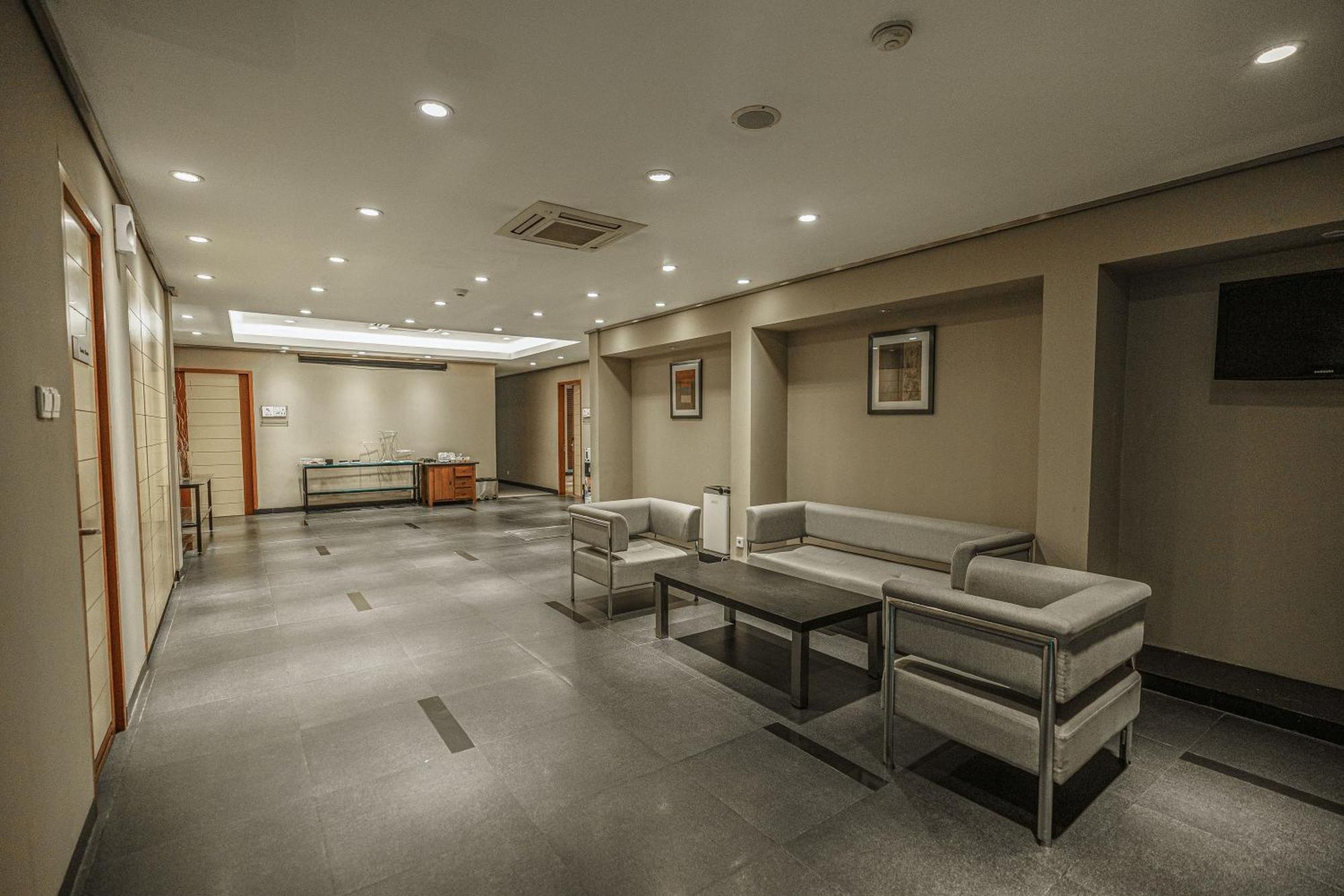 Hotel Kimaya Slipi Jakarta By Harris Ngoại thất bức ảnh