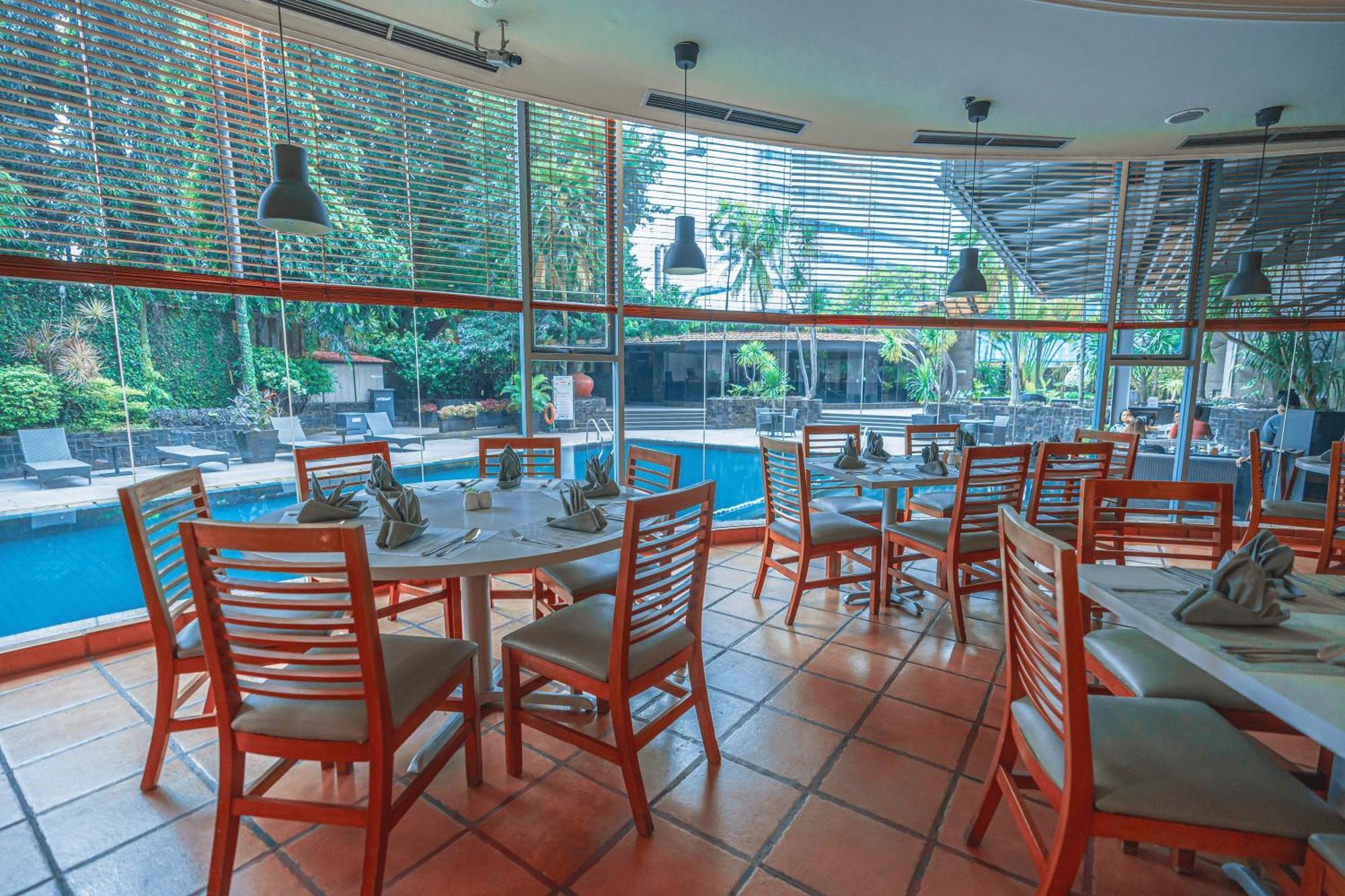 Hotel Kimaya Slipi Jakarta By Harris Ngoại thất bức ảnh