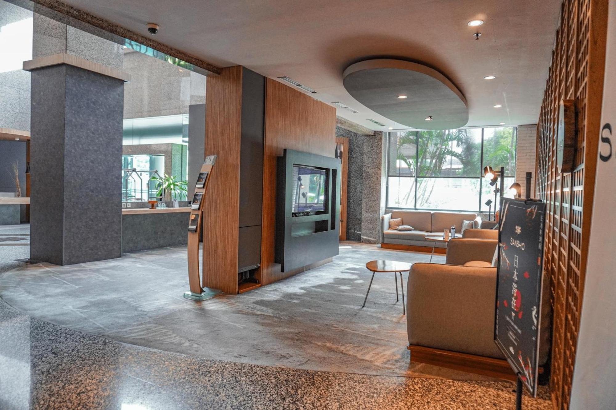 Hotel Kimaya Slipi Jakarta By Harris Ngoại thất bức ảnh